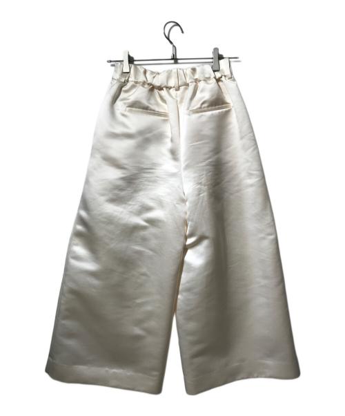 Heve（ヘイヴ）Heve (ヘイヴ) サテンガウチョパンツ/ワイドパンツ アイボリー サイズ:36の古着・服飾アイテム
