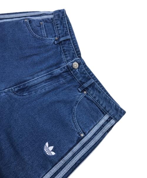 adidas（アディダス）adidas (アディダス) アディカラーデニムパンツ/スリーストライプス トラックパンツ インディゴ サイズ:W29/L30の古着・服飾アイテム