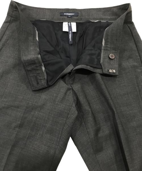 BURBERRY LONDON（バーバリーロンドン）BURBERRY LONDON (バーバリーロンドン) 3ピースセットアップ グレー サイズ:38の古着・服飾アイテム