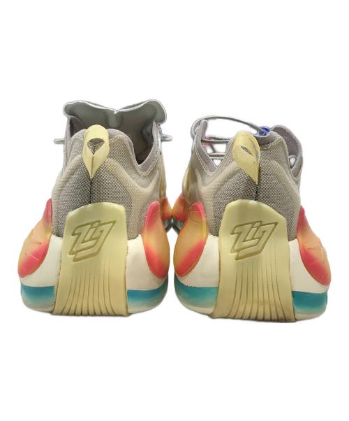 REEBOK（リーボック）REEBOK (リーボック) BRAIN DEAD (ブレインデッド) ZIG KINETICA II SOFUBI ベージュ サイズ:25.5cmの古着・服飾アイテム