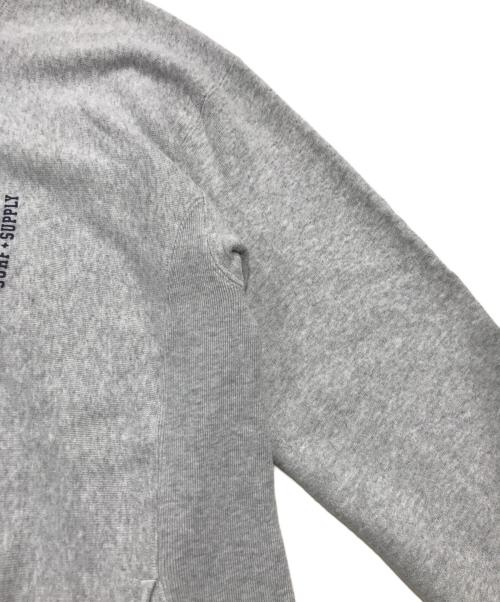 Champion（チャンピオン）Champion (チャンピオン) Pilgrim Surf+Supply (ピルグリム サーフサプライ) Reverse Weave Mock Neck Pocket グレー サイズ:Mの古着・服飾アイテム