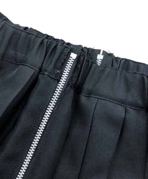 BLACK COMME des GARCONS（ブラックコムデギャルソン）BLACK COMME des GARCONS (ブラックコムデギャルソン) サイドファスナープリーツスカート ブラック サイズ:Mの古着・服飾アイテム