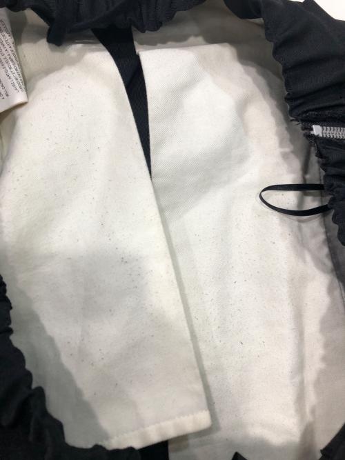 BLACK COMME des GARCONS（ブラックコムデギャルソン）BLACK COMME des GARCONS (ブラックコムデギャルソン) サイドファスナープリーツスカート ブラック サイズ:Mの古着・服飾アイテム