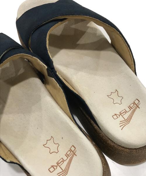 dansko（ダンスコ）Dansko (ダンスコ) プラットフォームスライドサンダル ブラック サイズ:37の古着・服飾アイテム