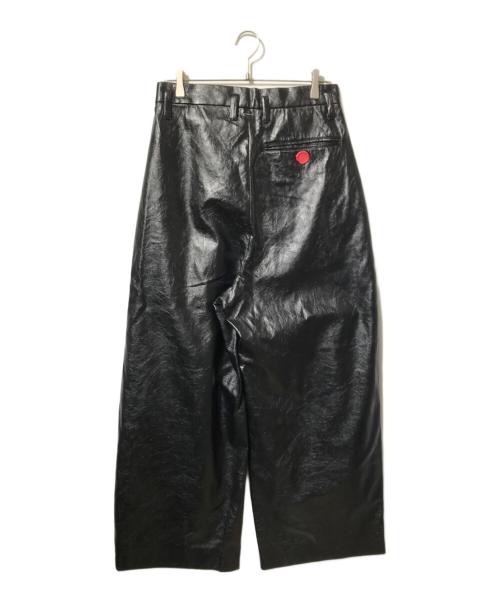 SHINYA KOZUKA（シンヤコズカ）SHINYA KOZUKA (シンヤコズカ) Dear BAGGY/エコレザータックワイドパンツ ブラック サイズ:Sの古着・服飾アイテム