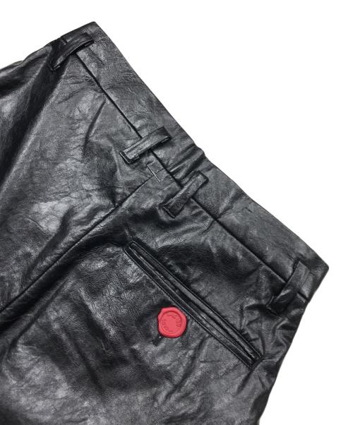 SHINYA KOZUKA（シンヤコズカ）SHINYA KOZUKA (シンヤコズカ) Dear BAGGY/エコレザータックワイドパンツ ブラック サイズ:Sの古着・服飾アイテム