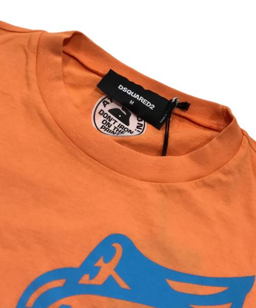 DSQUARED2（ディースクエアード）DSQUARED2 (ディースクエアード) プリントTシャツ オレンジ サイズ:Mの古着・服飾アイテム