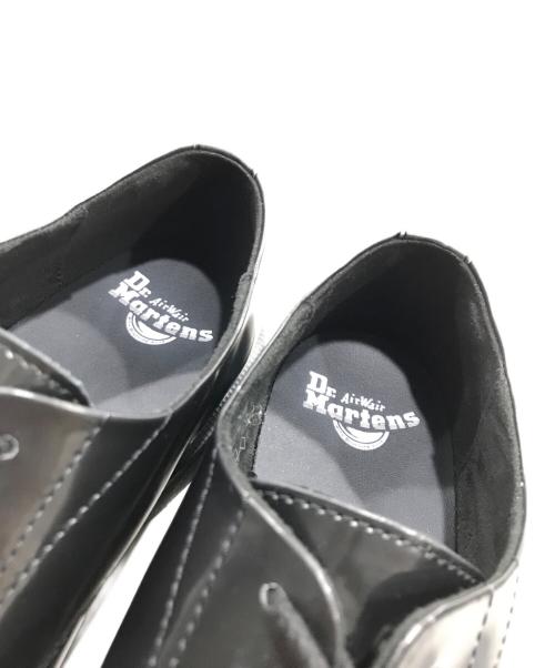 Dr.Martens（ドクターマーチン）Dr.Martens (ドクターマーチン) DURROW 5I ホール シューズ シルバー サイズ:9の古着・服飾アイテム