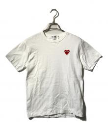PLAY COMME des GARCONS（プレイコムデギャルソン）の古着「T-Shirt With Red Emblem/半袖Tシャツ」｜ホワイト