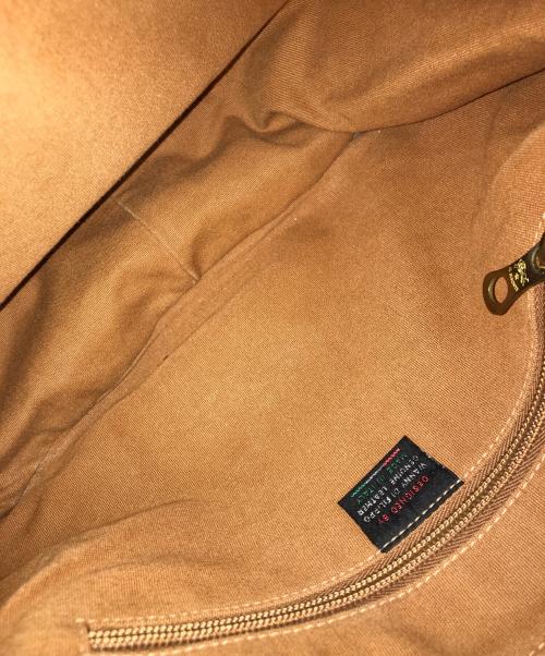 IL BISONTE（イル ビゾンテ）IL BISONTE (イル ビゾンテ) ハーフムーンレザーショルダーバッグ ブラウンの古着・服飾アイテム