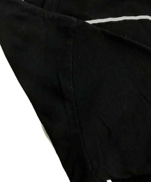 PLAY COMME des GARCONS（プレイコムデギャルソン）PLAY COMME des GARCONS (プレイコムデギャルソン) 逆さまハートTシャツ ブラック サイズ:Mの古着・服飾アイテム
