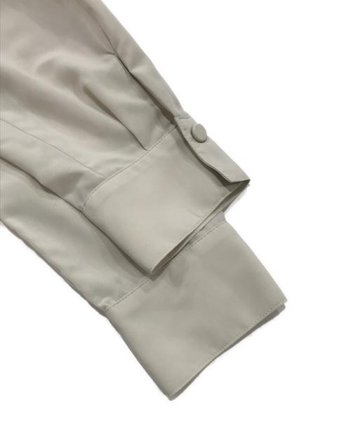 SOEJU（ソージュ）SOEJU (ソージュ) ストレッチファイン袖切替ワンピース アイボリー サイズ:Mの古着・服飾アイテム