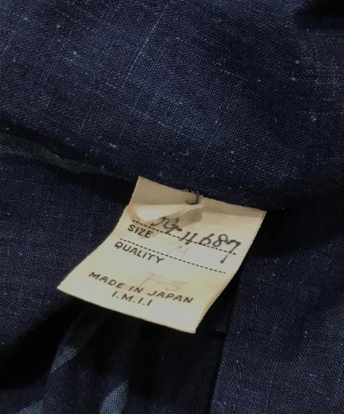 ISSEY MIYAKE PERMANENTE（イッセイミヤケ ペルマネンテ）ISSEY MIYAKE PERMANENTE (イッセイミヤケ ペルマネンテ) バンドカラーデザインシャツ ネイビー サイズ:Mの古着・服飾アイテム