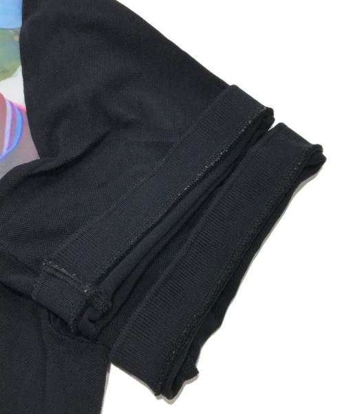 FRED PERRY（フレッドペリー）FRED PERRY (フレッドペリー) RAF SIMONS (ラフシモンズ) バッグフォトプリントポロシャツ ブラック サイズ:Lの古着・服飾アイテム