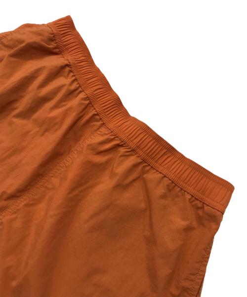 THE NORTH FACE（ザ ノース フェイス）THE NORTH FACE (ザ ノース フェイス) バーサタイルショーツ/ハーフパンツ オレンジ サイズ:Lの古着・服飾アイテム