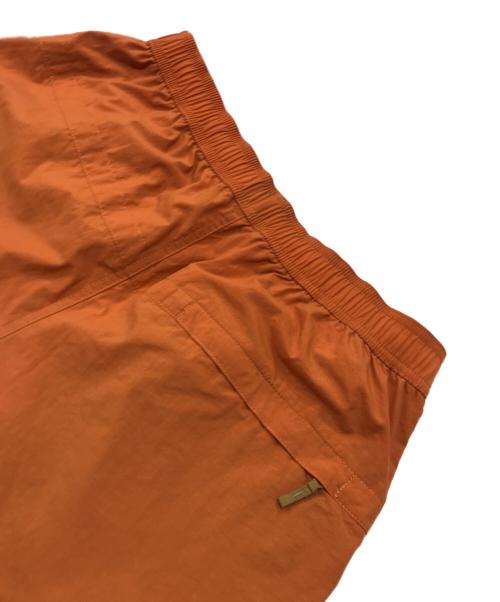 THE NORTH FACE（ザ ノース フェイス）THE NORTH FACE (ザ ノース フェイス) バーサタイルショーツ/ハーフパンツ オレンジ サイズ:Lの古着・服飾アイテム