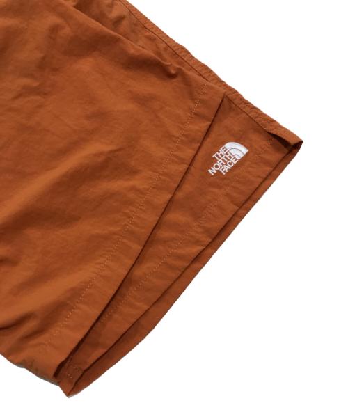 THE NORTH FACE（ザ ノース フェイス）THE NORTH FACE (ザ ノース フェイス) バーサタイルショーツ/ハーフパンツ オレンジ サイズ:Lの古着・服飾アイテム