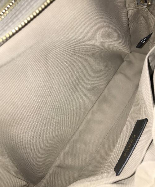 FURLA（フルラ）FURLA (フルラ) ショルダーカメラバッグ ベージュの古着・服飾アイテム