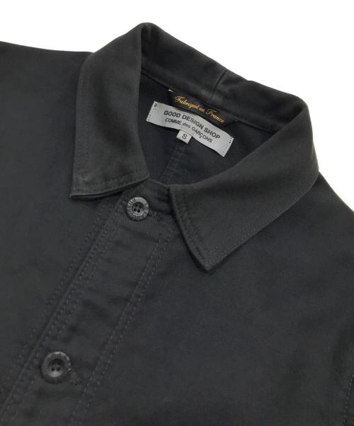 GOOD DESIGN SHOP COMME des GARCONS（グッドデザインショップ コムデギャルソン）GOOD DESIGN SHOP COMME des GARCONS (グッドデザインショップ コムデギャルソン) バックプリントコットンコート ブラック サイズ:Sの古着・服飾アイテム