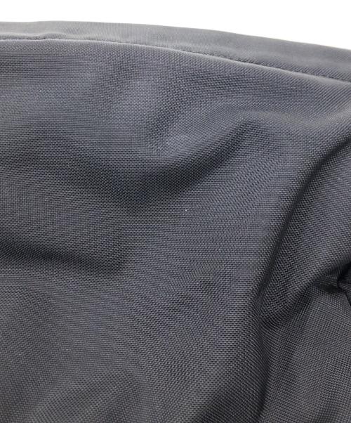 ARC'TERYX（アークテリクス）ARC'TERYX (アークテリクス) ショルダーバッグ ブラックの古着・服飾アイテム