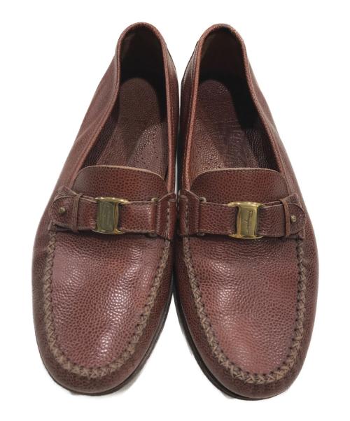 Salvatore Ferragamo（サルヴァトーレ フェラガモ）Salvatore Ferragamo (サルヴァトーレ フェラガモ) ドライビングシューズ ブラウン サイズ:8 1/2の古着・服飾アイテム