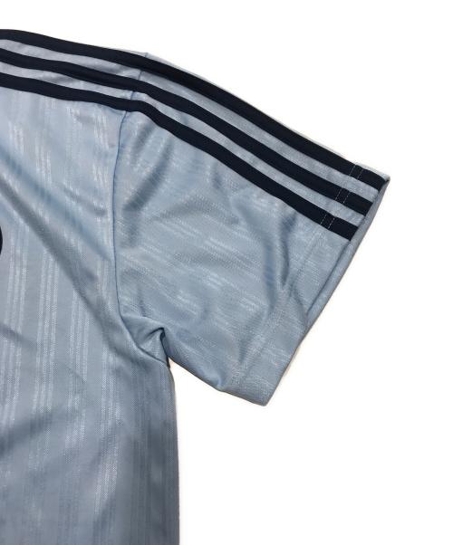 adidas（アディダス）adidas (アディダス) oasis (オアシス) ツアー ジャカード ジャージポロシャツ ブルー サイズ:ｓの古着・服飾アイテム