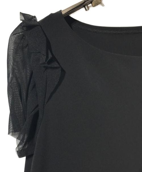 FOXEY NEWYORK（フォクシーニューヨーク）FOXEY NEWYORK (フォクシーニューヨーク) フリル袖ワンピース ブラック サイズ:38の古着・服飾アイテム