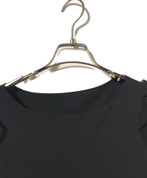 FOXEY NEWYORK（フォクシーニューヨーク）FOXEY NEWYORK (フォクシーニューヨーク) フリル袖ワンピース ブラック サイズ:38の古着・服飾アイテム