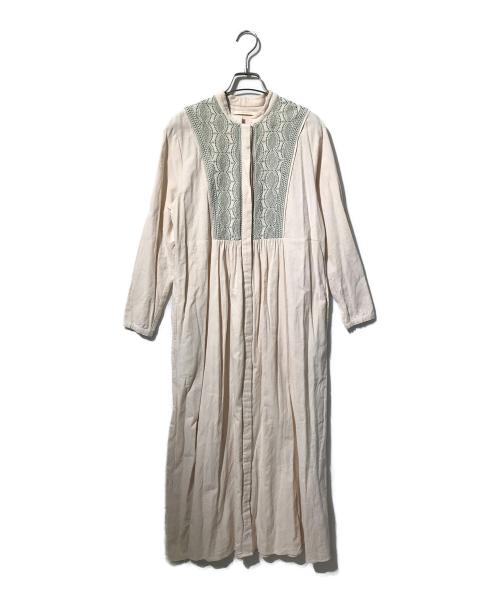 ne quittez pas（ヌキテパ）ne quittez pas (ヌキテパ) Crimp Cotton Solid Embroidery Dress/刺繍コットンロングワンピース ベージュ サイズ:Sの古着・服飾アイテム