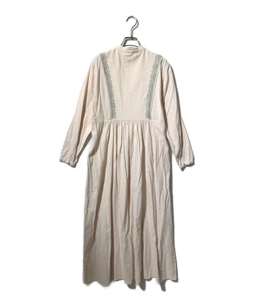 ne quittez pas（ヌキテパ）ne quittez pas (ヌキテパ) Crimp Cotton Solid Embroidery Dress/刺繍コットンロングワンピース ベージュ サイズ:Sの古着・服飾アイテム