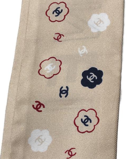CHANEL（シャネル）CHANEL (シャネル) CCロゴツリースカーフ ベージュの古着・服飾アイテム