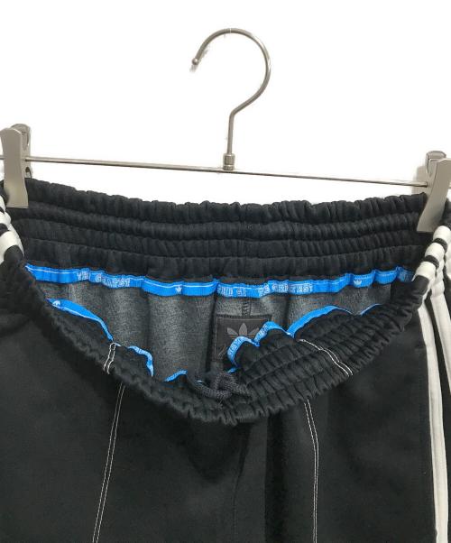 adidas（アディダス）adidas (アディダス) Muhammad Ali サイドライントラックパンツ ブラック サイズ:SIZE Mの古着・服飾アイテム