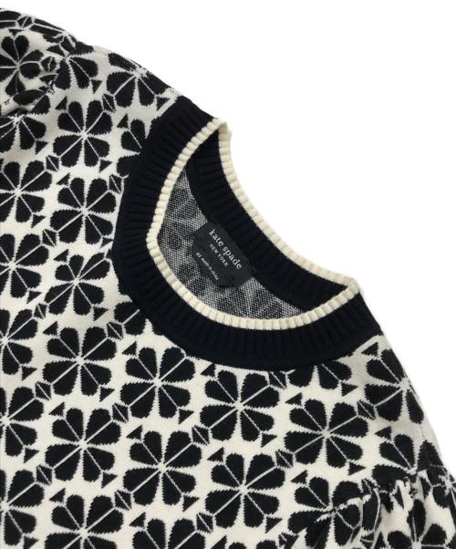 Kate Spade（ケイトスペード）Kate Spade (ケイトスペード) フラワーパフスリーブセーター ブラック サイズ:XSの古着・服飾アイテム