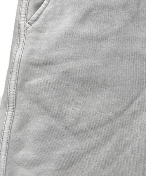 KITH（キス）KITH (キス) ハーフパンツ/ショートパンツ ホワイト サイズ:Lの古着・服飾アイテム