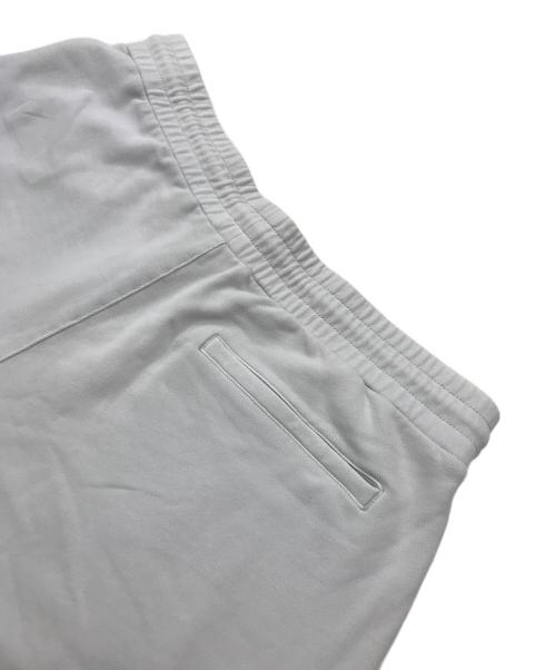 KITH（キス）KITH (キス) ハーフパンツ/ショートパンツ ホワイト サイズ:Lの古着・服飾アイテム
