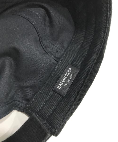 BALENCIAGA（バレンシアガ）BALENCIAGA (バレンシアガ) ロゴバイザーキャップ/6パネルキャップ ブラックの古着・服飾アイテム