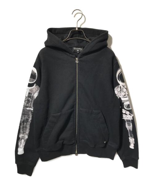 CHANEL（シャネル）CHANEL (シャネル) 宇宙飛行士プリントジップパーカー ブラック サイズ:42の古着・服飾アイテム