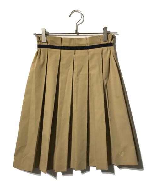 FRED PERRY（フレッドペリー）FRED PERRY (フレッドペリー) プリーツスカート/ウエストラインスカート カーキ サイズ:W58～64の古着・服飾アイテム