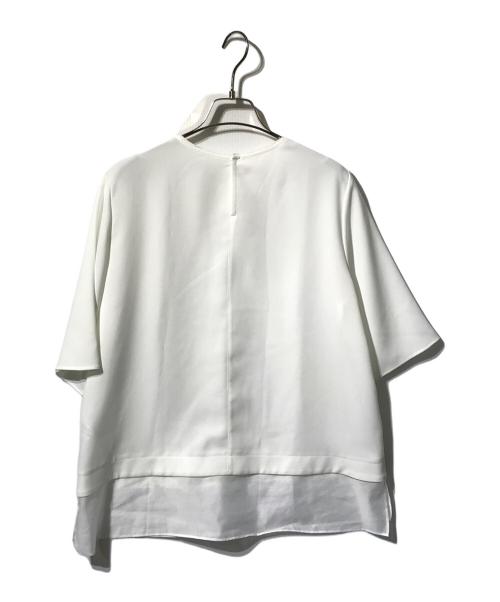 23区（ニジュウサンク）23区 (ニジュウサンク) ストレッチジョーゼット シアーコンビ カットソー ホワイト サイズ:38の古着・服飾アイテム