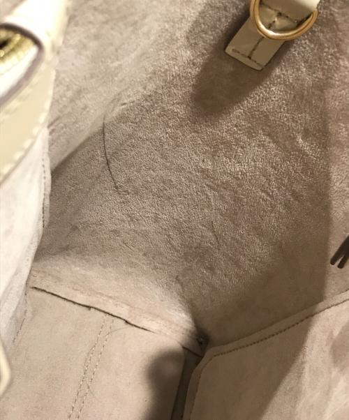 IACUCCI（イアクッチ）IACUCCI (イアクッチ) 2WAYバッグ/ハンドバッグ/ショルダーバッグ ベージュの古着・服飾アイテム