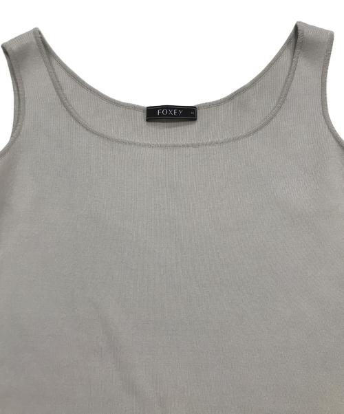 FOXEY（フォクシー）FOXEY (フォクシー) 切替ノースリーブニット ベージュ サイズ:42の古着・服飾アイテム