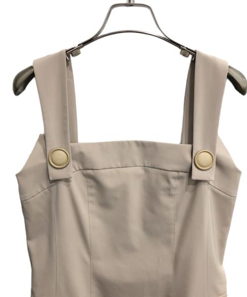 FOXEY NEWYORK（フォクシーニューヨーク）FOXEY NEWYORK (フォクシーニューヨーク) ノースリーブワンピース ベージュ サイズ:40の古着・服飾アイテム
