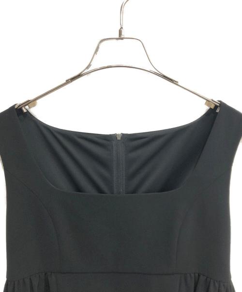 FOXEY NEWYORK（フォクシーニューヨーク）FOXEY NEWYORK (フォクシーニューヨーク) レディエンパイアワンピース ブラック サイズ:40の古着・服飾アイテム