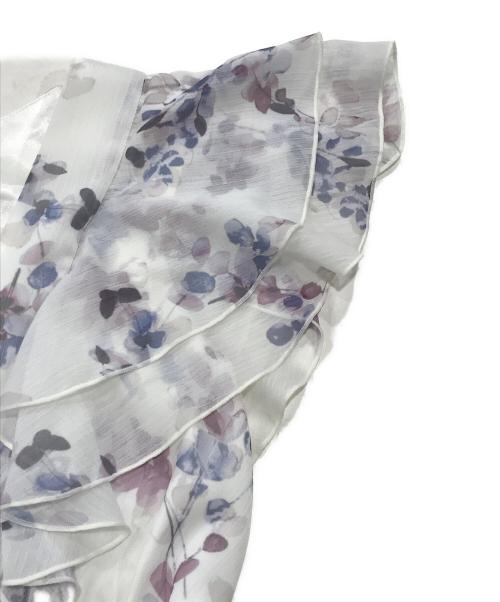 PROPORTION BODY DRESSING（プロポーションボディドレッシング）PROPORTION BODY DRESSING (プロポーションボディドレッシング) ラッフル袖花柄ワンピース ホワイト サイズ:PSの古着・服飾アイテム