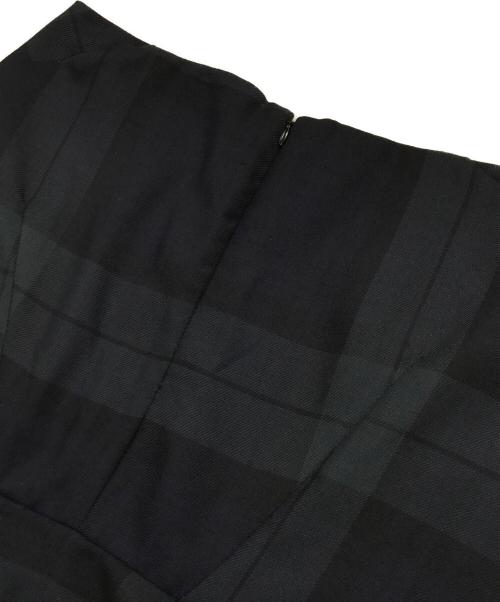 Vivienne Westwood（ヴィヴィアンウエストウッド）Vivienne Westwood (ヴィヴィアンウエストウッド) チェックタイトスカート グリーン サイズ:Ｍの古着・服飾アイテム