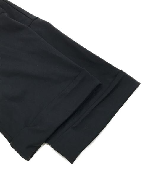 UNITED ARROWS TOKYO（ユナイテッドアローズトウキョウ）UNITED ARROWS TOKYO (ユナイテッドアローズトウキョウ) エンブロイダリープリーツ コンビ Tシャツ ブラック サイズ:表記なしの古着・服飾アイテム