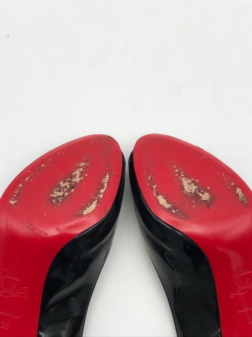 Christian Louboutin（クリスチャン・ルブタン）Christian Louboutin (クリスチャン・ルブタン) オープントゥヒールパンプス ブラック サイズ:36の古着・服飾アイテム