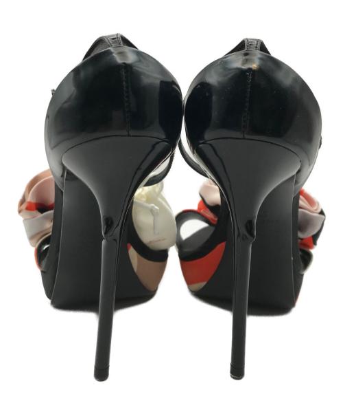 Roger Vivier（ロジェ ヴィヴィエ）Roger Vivier (ロジェ ヴィヴィエ) フラワーモチーフヒールサンダル レッド×ブラック サイズ:37 1/2の古着・服飾アイテム