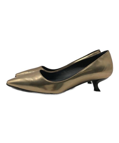 Roger Vivier（ロジェ ヴィヴィエ）Roger Vivier (ロジェ ヴィヴィエ) エナメルパンプス ゴールド サイズ:34　1/2の古着・服飾アイテム