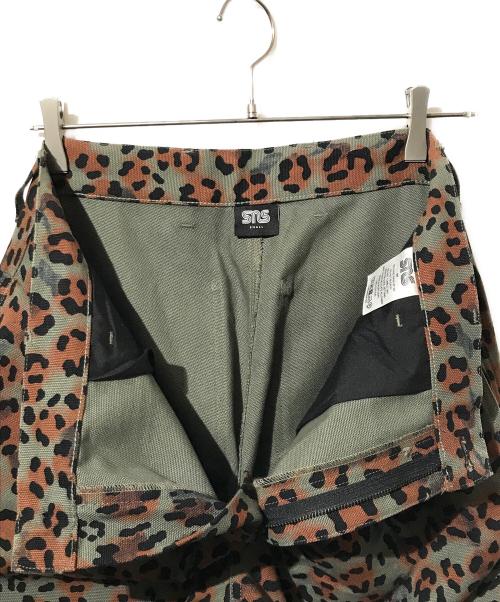 Sneakersnstuff（スニーカーズンスタッフ）Sneakersnstuff (スニーカーズンスタッフ) レオパードワイドパンツ グリーン サイズ:SMALLの古着・服飾アイテム